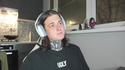 _torfin_ online show from 02/22/25, 04:30