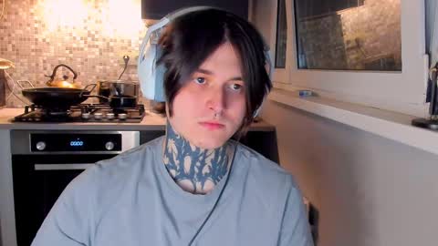 _torfin_ online show from 03/29/26, 08:53