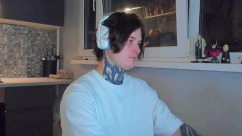 _torfin_ online show from 04/06/26, 11:38