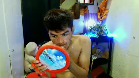 Snapshot of _urbabypam chatting on 01/16/25, 12:20 Urjerick online show from 01/16/25, 12:20