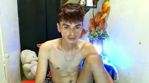 Snapshot of _urbabypam chatting on 02/09/25, 03:32 Urjerick online show from 02/09/25, 03:32