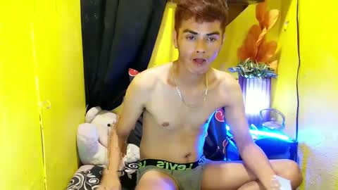 Snapshot of _urbabypam chatting on 03/03/25, 07:10 Urjerick online show from 03/03/25, 07:10