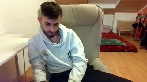 Vlad online show from 02/05/25, 03:34