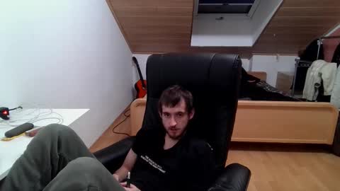 Vlad online show from 11/19/25, 07:58