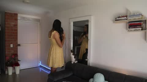 Anastasia Vahos online show from 03/18/26, 05:16