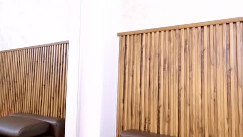 Veronica online show from 10/04/25, 01:09