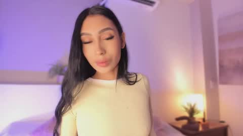 Victoria online show from 05/28/26, 12:24