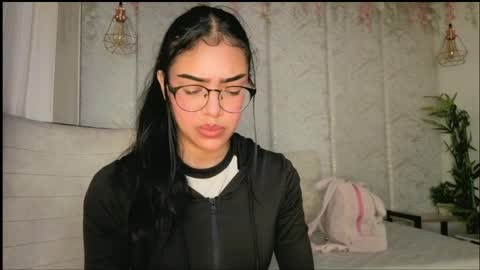   online show from 04/05/26, 11:51