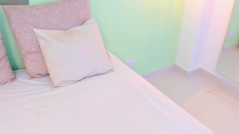 Snapshot of _vix555_ chatting on 01/21/25, 07:26 Vix online show from 01/21/25, 07:26