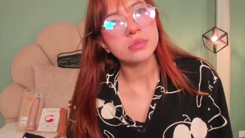 Snapshot of _vix555_ chatting on 01/30/25, 04:37 Vix online show from 01/30/25, 04:37