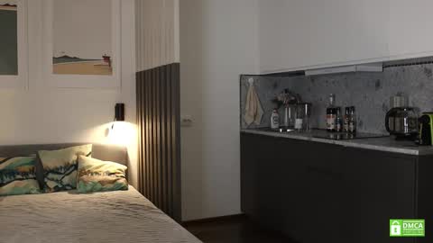 Snapshot of _whoareu_ chatting on 12/03/25, 11:52 Kristina online show from 12/03/25, 11:52