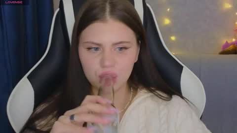 Fiona and Wayne online show from 03/03/26, 06:47