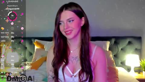 Snapshot of _xna_ chatting on 09/12/25, 01:17 Xna online show from 09/12/25, 01:17