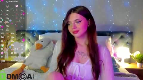 Snapshot of _xna_ chatting on 09/29/25, 11:53 Xna online show from 09/29/25, 11:53