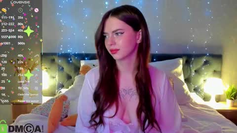 Snapshot of _xna_ chatting on 10/11/25, 01:16 Xna online show from 10/11/25, 01:16