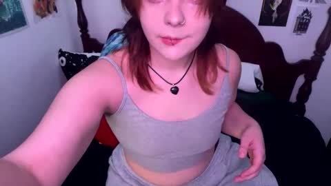 Snapshot of _xxalexx chatting on 09/26/25, 02:48 _xxalexx online show from 09/26/25, 02:48
