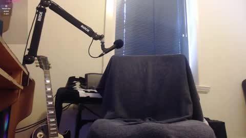 Snapshot of _xxrockstarloverxx_ chatting on 11/14/25, 11:02 _xxrockstarloverxx_ online show from 11/14/25, 11:02