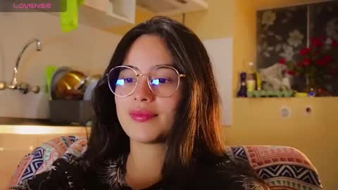 Macca and Ana online show from 01/03/25, 02:10