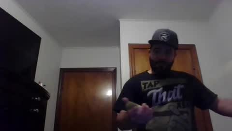 Snapshot of _your_pleasure__ chatting on 02/28/25, 02:31 _your_pleasure__ online show from 02/28/25, 02:31