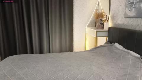 Snapshot of _your_sweetdream chatting on 11/26/25, 08:48 Jasmine online show from 11/26/25, 08:48