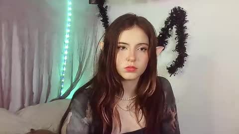 Snapshot of _yourcherrybomb chatting on 10/26/25, 11:42 _yourcherrybomb online show from 10/26/25, 11:42