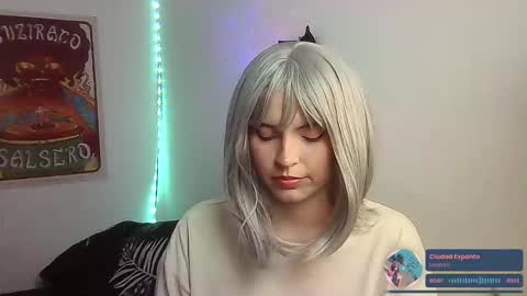 Snapshot of _yourcherrybomb chatting on 11/08/25, 01:17 _yourcherrybomb online show from 11/08/25, 01:17