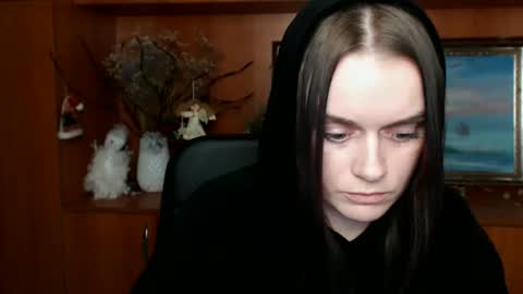 Snapshot of _yourgii chatting on 02/06/25, 05:30 Katherine online show from 02/06/25, 05:30