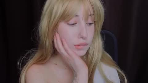 Snapshot of _yukimisa chatting on 11/16/25, 03:39 misa online show from 11/16/25, 03:39