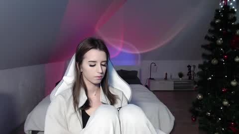 Nicole  Thomas  Dave online show from 01/03/25, 10:52