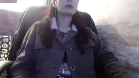 Yuyi online show from 06/22/26, 02:57