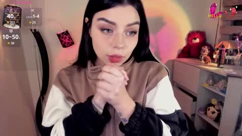 Snapshot of _zathara_ chatting on 02/12/25, 05:47 _zathara_ online show from 02/12/25, 05:47