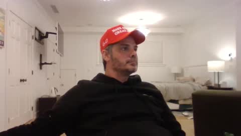 Zeus online show from 01/07/25, 02:42