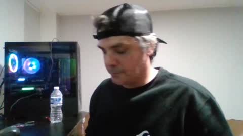 Zeus online show from 03/10/25, 02:17