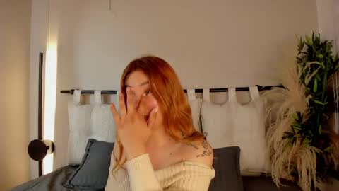 Zoe  online show from 05/15/26, 12:23