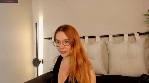 Zoe  online show from 06/01/26, 01:24