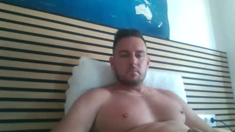 Snapshot of a3cuadros chatting on 06/08/26, 01:55 a3cuadros online show from 06/08/26, 01:55