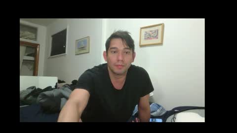 Snapshot of a466251 chatting on 01/17/26, 02:05 a466251 online show from 01/17/26, 02:05