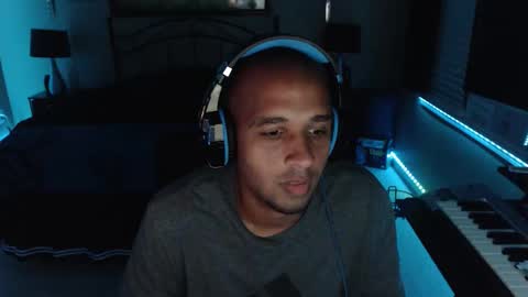 Snapshot of a4orce chatting on 10/25/25, 01:35 a4orce online show from 10/25/25, 01:35