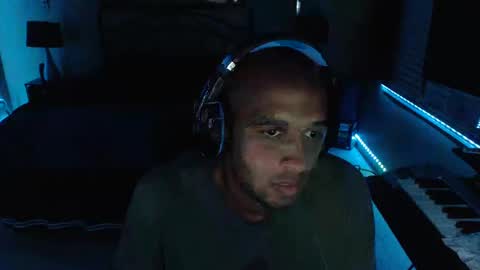 Snapshot of a4orce chatting on 10/26/25, 02:06 a4orce online show from 10/26/25, 02:06