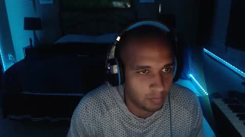 Snapshot of a4orce chatting on 11/19/25, 02:00 a4orce online show from 11/19/25, 02:00