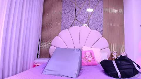 Aisha online show from 01/10/26, 11:56