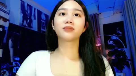 Snapshot of a_r_i_a_n_n_a chatting on 10/27/25, 06:17 Lovely Yana online show from 10/27/25, 06:17