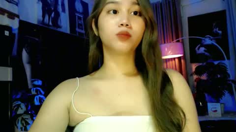 Snapshot of a_r_i_a_n_n_a chatting on 10/30/25, 07:32 Lovely Yana online show from 10/30/25, 07:32