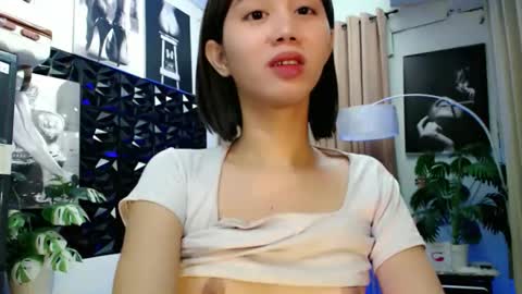 Snapshot of a_r_i_a_n_n_a chatting on 02/22/26, 11:42 Lovely Yana online show from 02/22/26, 11:42