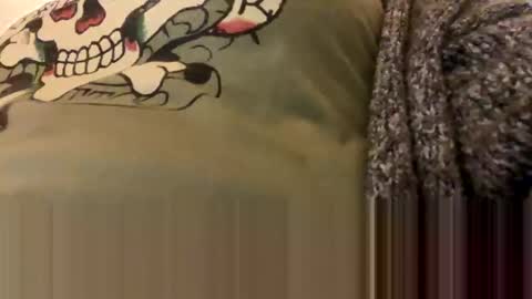 a_rae93 online show from 10/16/25, 10:49