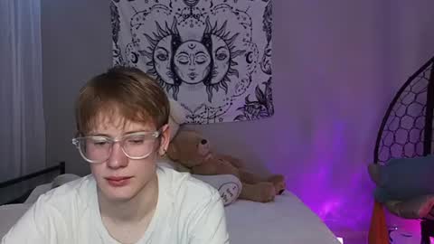 Kris Michael online show from 07/23/26, 06:39