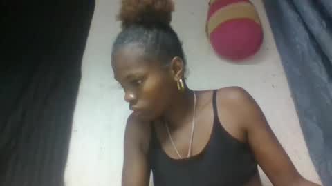 aadienne online show from 04/15/26, 07:58