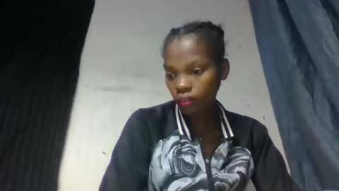 aadienne online show from 04/21/26, 06:31