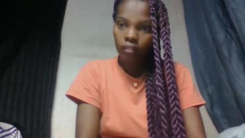 aadienne online show from 04/25/26, 07:22