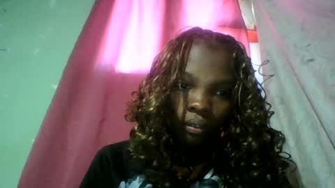 Snapshot of aadienne chatting on 06/30/26, 06:14 aadienne online show from 06/30/26, 06:14
